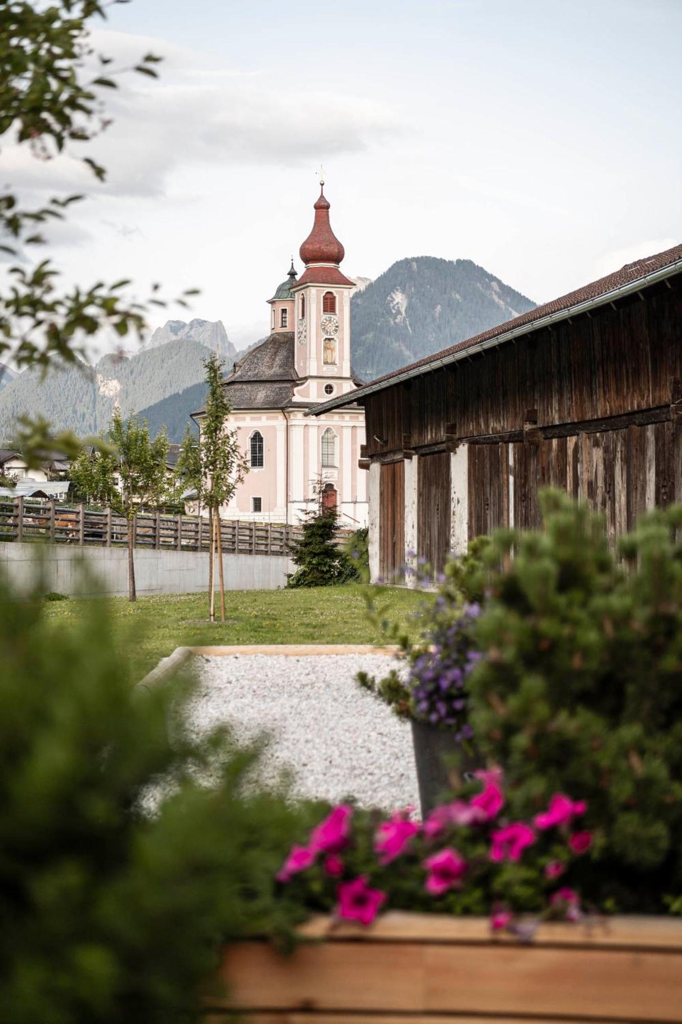 Strasserwirt - Ansitz Zu Tirol Щрасен Екстериор снимка